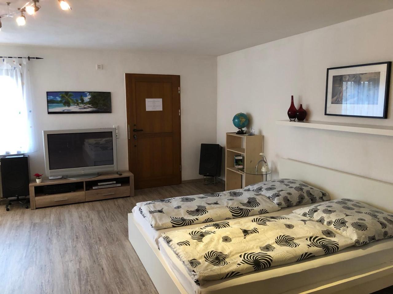 Ferienwohnung Riesterer Freiburg im Breisgau Buitenkant foto